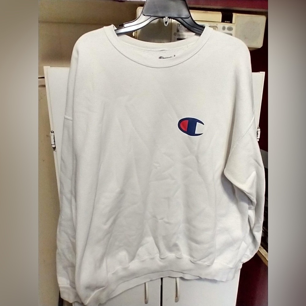 white champion crewneck, size XL